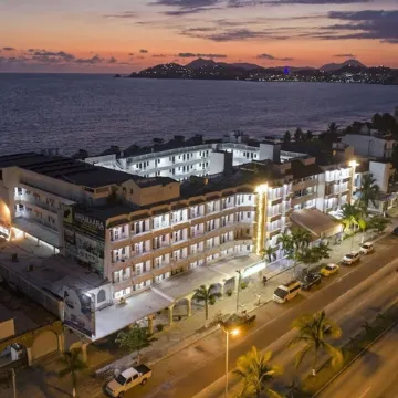 Hotel Fiesta Mexicana