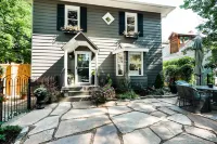 The Chic Guest Retreat in Old Town Near Csu!