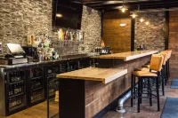 Cobblestone Hotel & Suites - Stevens Point - bar