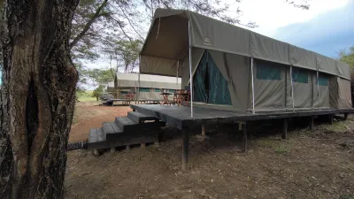 Julia's River Camp โรงแรมใน