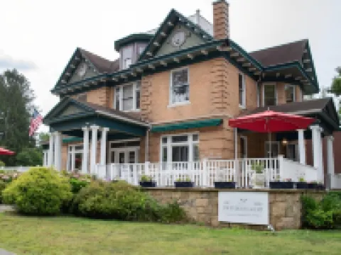 エルク リバー ホテル サットンのホテル