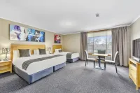 Southgate Motel Hotels in Ob Flat