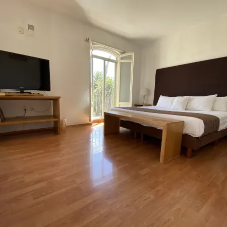 Hotel Casona Los Vitrales