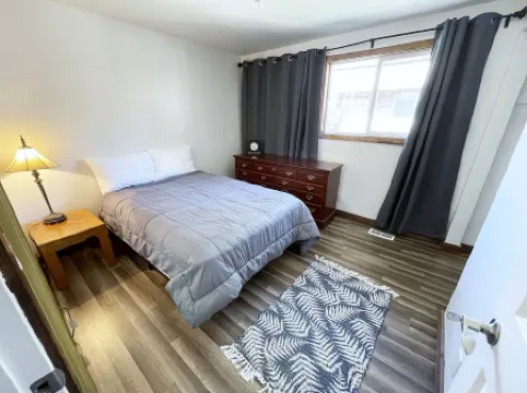 Comfortable Gonzaga unit close to downtown Spokane