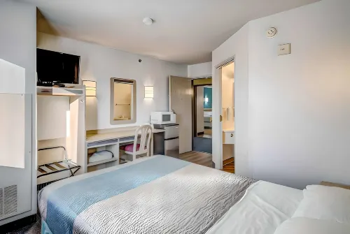 Menomonie, WI Hotels in Menomonie