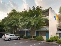 Studios On 25th by BCA Furnished Apartments Studio 07 G โรงแรมใกล้สถานีแอตแลนติก