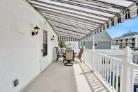 Welcoming Living Space with Balcony and Parking - Modern Retreat