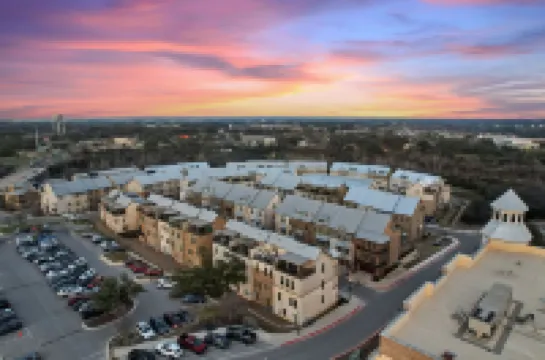 Private Rooftop Terrace and Modern Brownstone Amenities - Stylish Escape