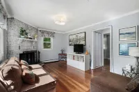 Home Sweet Home in Danbury