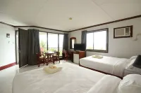 Bohol Plaza Mountain Resort and Restaurant Hôtels à : Dauis