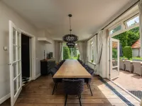 Tasteful Holiday Home with Spacious Garden Hotels in Voorthuizen