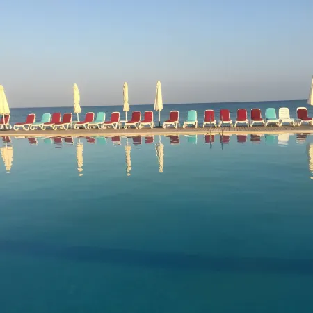 Damour Country Club