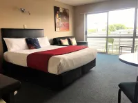 Phoenix Motels Hotels in Geraldine