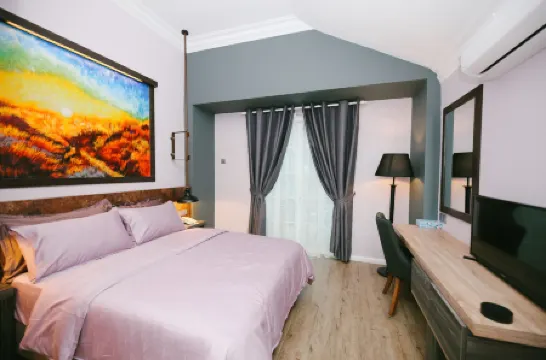 Royale Chenang Resort Отели рядом с достопримечательностью «Подводный мир Лангкави»