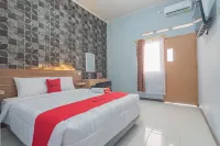 Urbanview Hotel Ultima Veteran Garut - Pensions