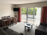 Jade Court Motel Các khách sạn ở Ruatapu