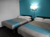 Motel 6 Portland, TX - 2-Star
