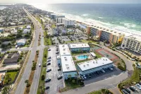 Venus 314 is a Gulf Side 2 Br on Okaloosa Island by RedAwning