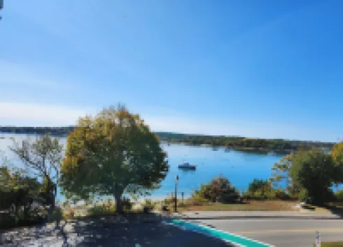 The Inn on Onset Bay