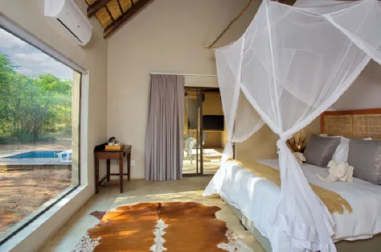 Kubu Bush Lodge