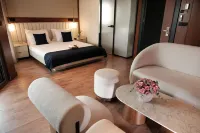 Qzen House Alaçatı Hotels in Şifne