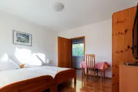 Haus Schippke Hotels in Wartenberg-Rohrbach