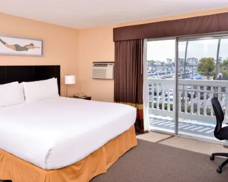 Dana Point Marina Inn Hotels in Dana Point