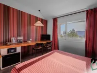 HOTIDAY Room Collection - Sarzana Hotels in Ameglia