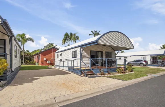 開恩茲椰子旅遊度假酒店