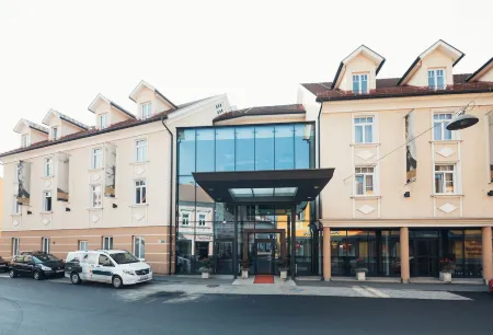 Hotel Stainzerhof Отели в г. Гундерсдорф