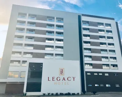 Legacy Hotel Hotel dekat Casa de Frei Galvão