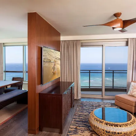 Hilton Grand Vacations Club the Grand Islander Waikiki Honolulu