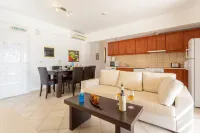 Villa Cherry Large Private Pool Walk to Beach Sea Views A C Wifi Car Not Required - 2180 - Villas