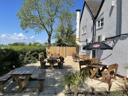 Village Limits Bed & Breakfast Accommodation