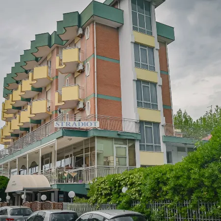 Hotel Stradiot Отели рядом с достопримечательностью «Сан Джулиано»
