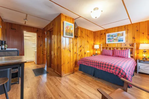 Vacation UniquEly cottage #1