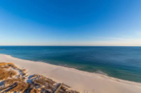 Turquoise Place 1908C