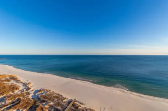 Turquoise Place 1908C