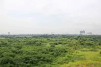 Enviro公寓的舒適整潔工作室 East Cikarang住宿飯店