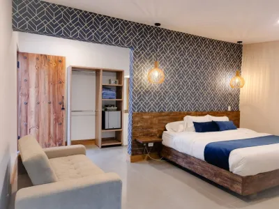 Casa Hotel Bremen Hotels near Circasia