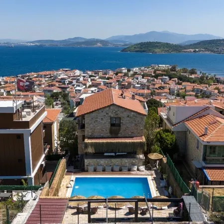 Stone House Foça Otel