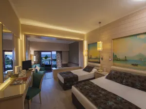 Kaya Belek -