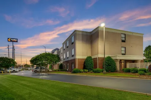 Comfort Suites Oxford I-20 Exit 188 Hotels in Calhoun County