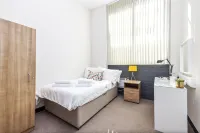 JOIVY Meadows Park En-Suite Rooms