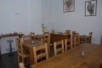 Rushop Hall Hotels in Castleton