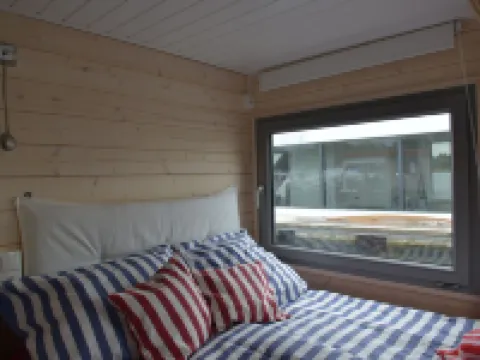 Time Out on the Havel - Houseboat "nautikhus" Hotels in Werder