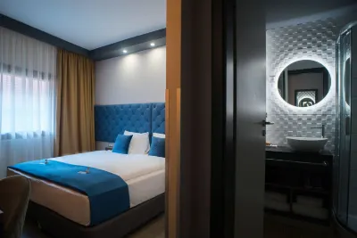Hotel Palatinus Các khách sạn gần Holy Trinity Statue