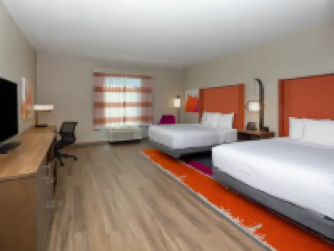 La Quinta Inn & Suites by Wyndham Perry Hotels in Perry