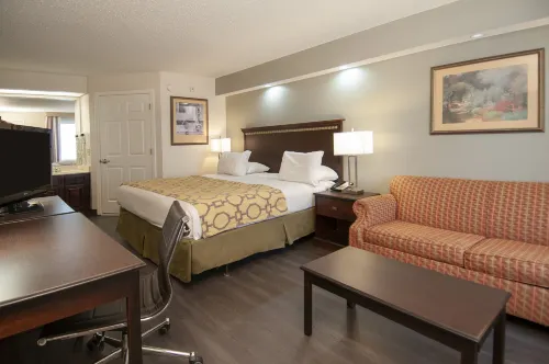 Baymont by Wyndham Tuscaloosa - 2-Star