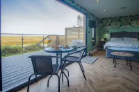 The Langland Bay Look Out Hotels in Llangennith, Llanmadoc and Cheriton